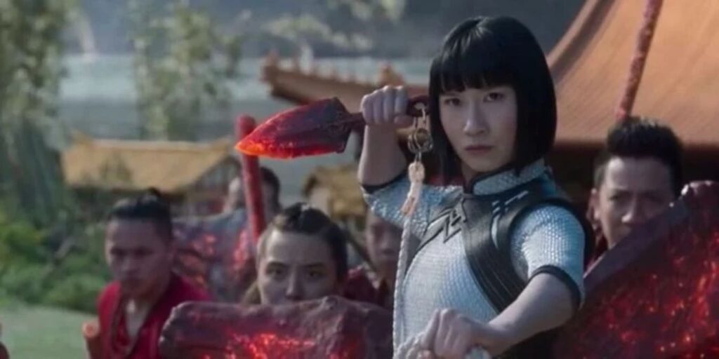 Meng’er Zhang diz o que espera de Xialing no MCU Meng'er Zhang como Xialing em Shang-Chi e a Lenda dos Dez Anéis (Reprodução / Marvel)