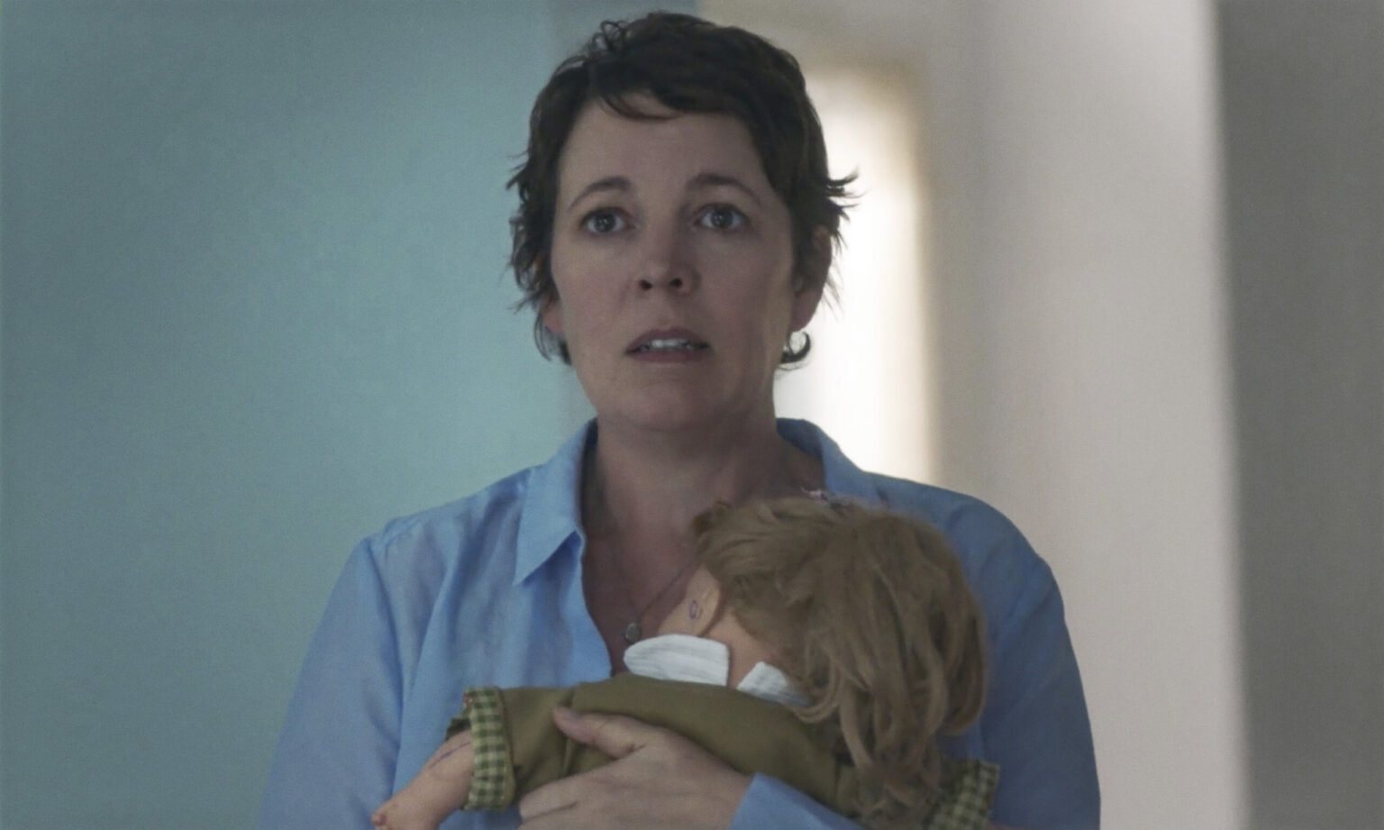 Cena de A Filha Perdida (Divulgação/Netflix)