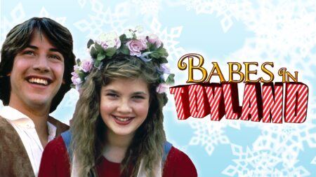 Keanu Reeves e Drew Barrymore em Babes in Toyland (Divulgação)
