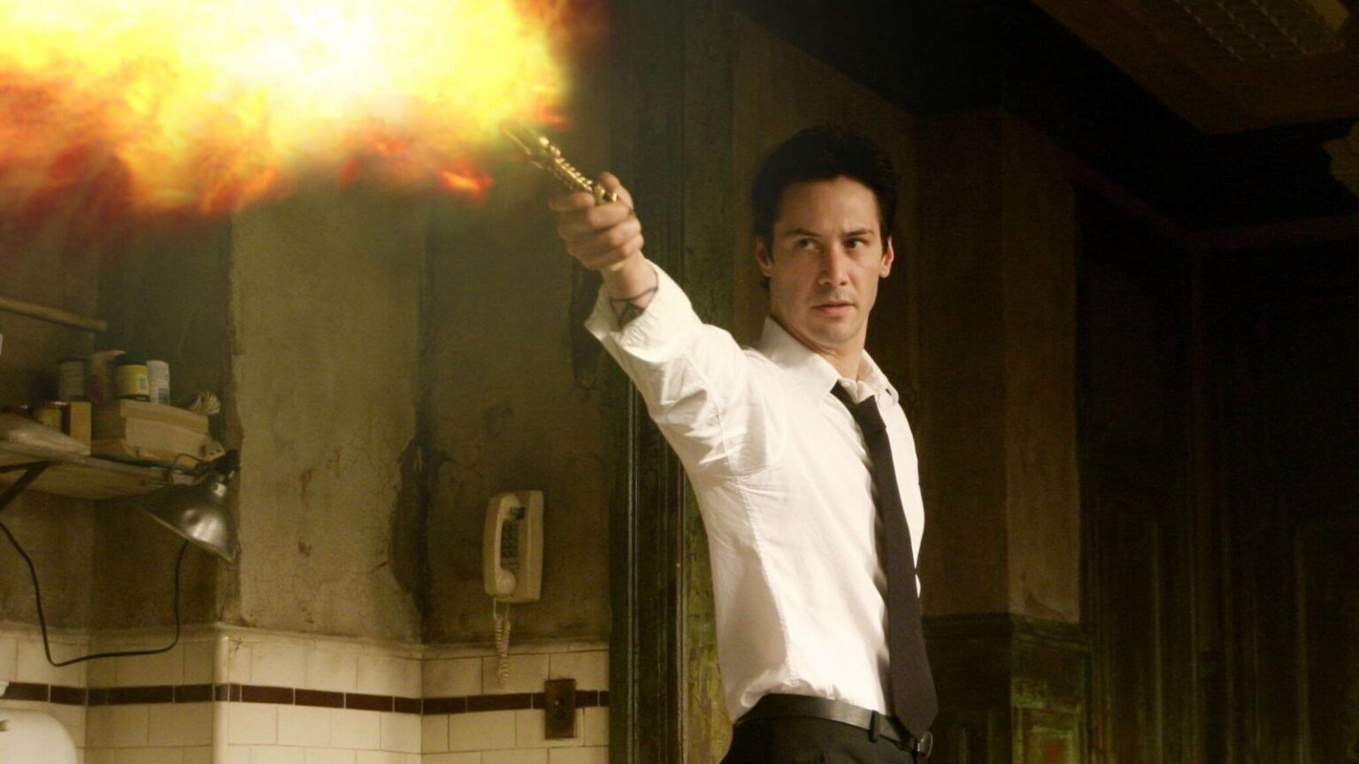 Keanu Reeves como Constantine