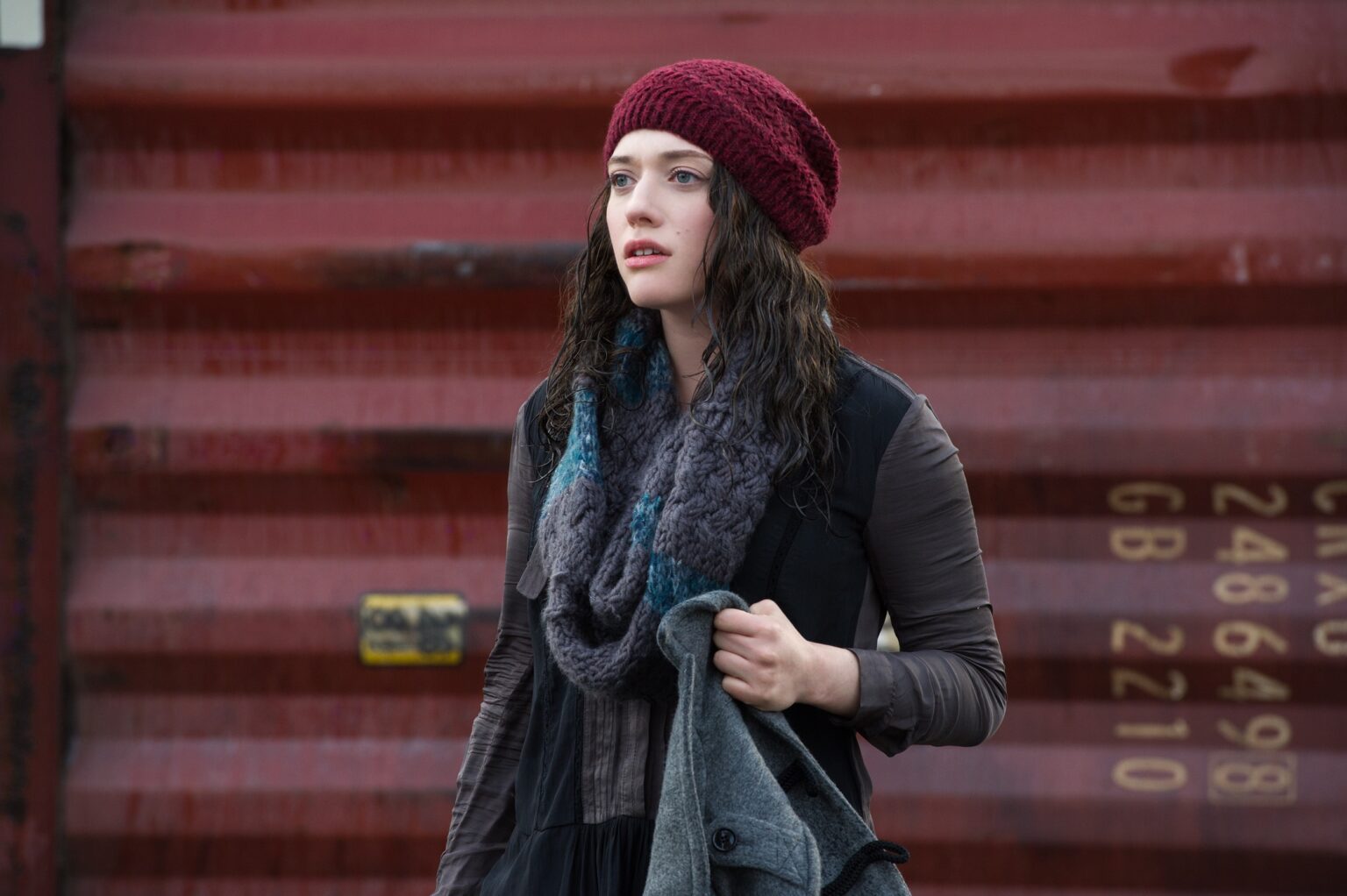 Estrela de Thor se emociona ao encontrar foto com Chris Hemsworth Kat Dennings como Darcy Lewis em Thor (Divulgação/ Marvel)