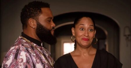 Tracee Ellis Ross e Anthony Anderson em Black-ish (Reprodução)