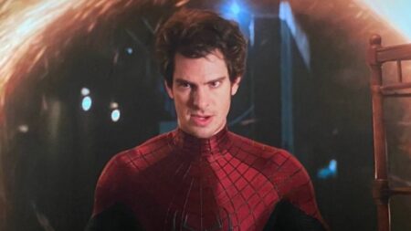 Chefão da Sony ajudou a melhorar cena de Andrew Garfield em Homem-Aranha: Sem Volta Para Casa Andrew Garfield em Homem-Aranha: Sem Volta para Casa (Reprodução / Marvel)