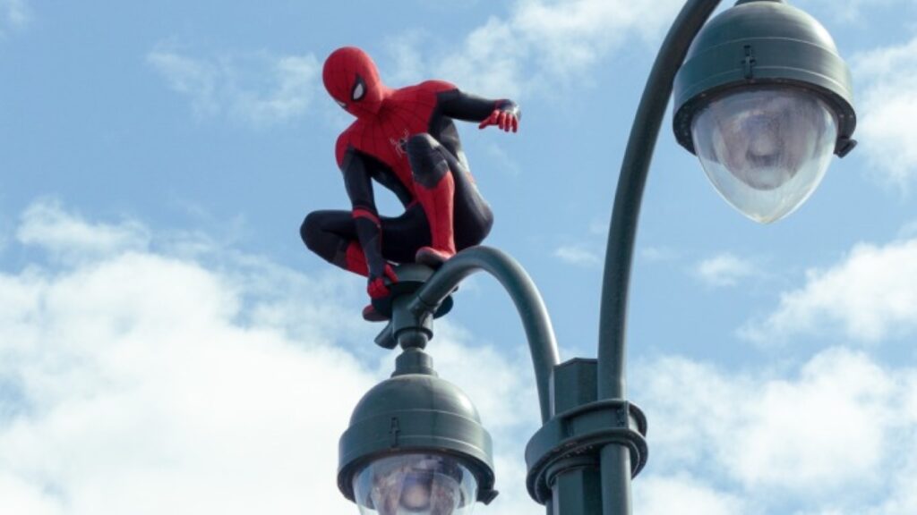4 heróis da DC que o Homem-Aranha conseguiria derrotar Cena de Homem-Aranha: Sem Volta para Casa (Reprodução / Marvel)