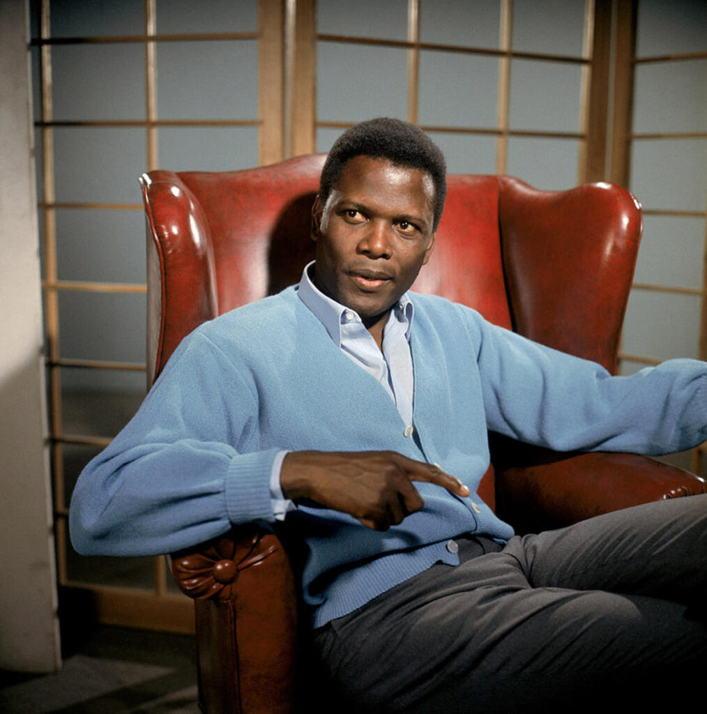 Primeiro ator negro a ganhar Oscar, Sidney Poitier morre aos 94 anos Sidney Poitier no filme Quando Só o Coração Vê