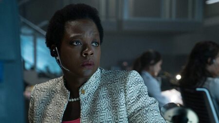 Viola Davis como Amanda Waller em O Esquadrão Suicida (Reprodução / DC)