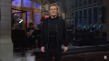 Willem Dafoe apresentando o Saturday Night Live