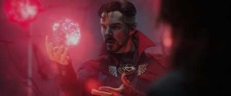 Stephen Strange (Benedict Cumberbatch) em Doutor Estranho 2 (Reprodução/ Marvel)