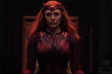 Wanda/ Feiticeira Escarlate (Elizabeth Olsen) em Doutor Estranho 2 (Reprodução/ YouTube)