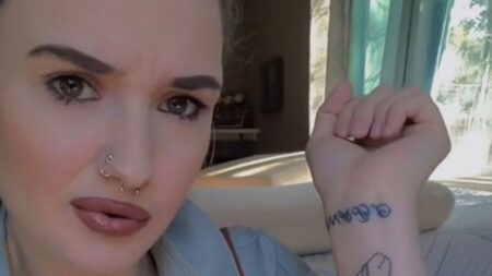 Vídeo de Courtney Lyn