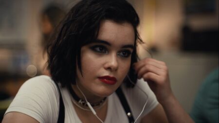 Barbie Ferreira como Kat em Euphoria (Reprodução / HBO Max)