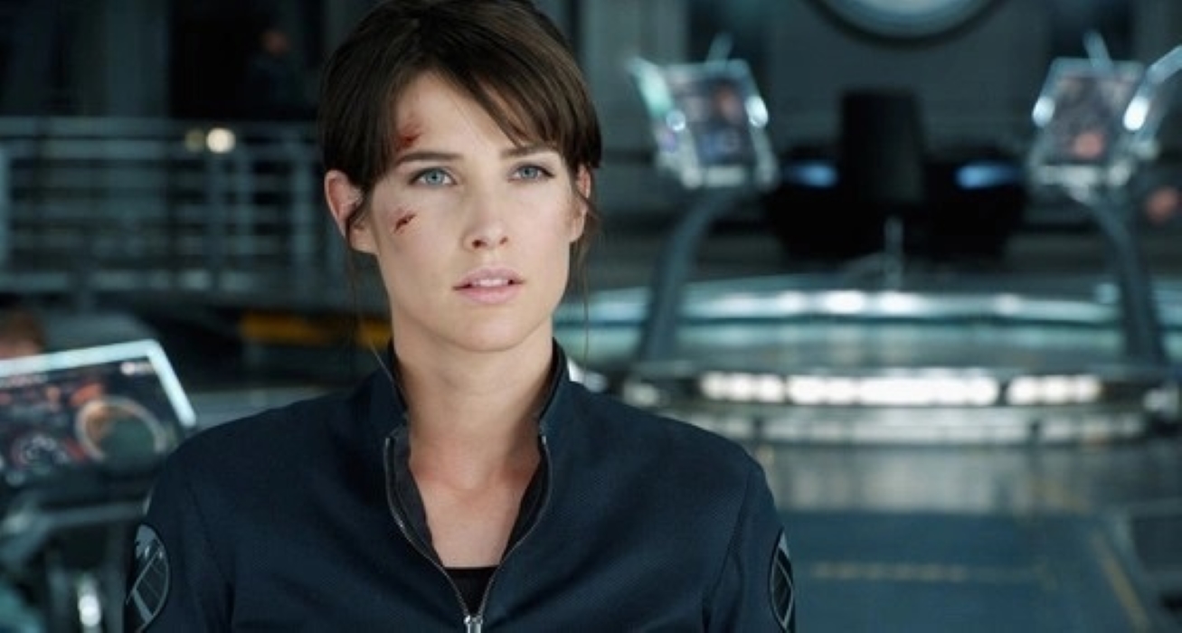 Morena Baccarin quase participou de Vingadores 1 Cobie Smulders com Maria Hill no MCU (Reprodução / Marvel)