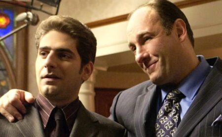 James Gandolfini e Michael Imperioli em Familia Soprano Reproducao