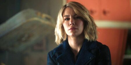 Jennifer Holland como Harcourt em Pacificador (Reprodução / HBO Max)