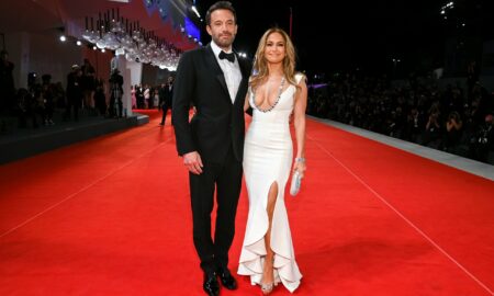 Jennifer Lopez e Ben Affleck Reproducao Twitter scaled e1645034307645