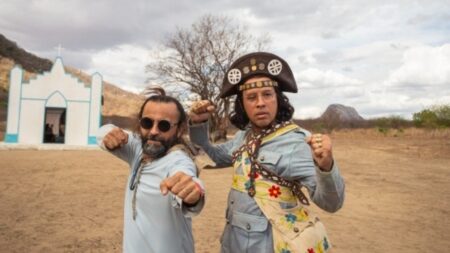 5 séries brasileiras para ver na Netflix depois de O Cangaceiro do Futuro Halder Gomes e Edmilson Filho (Divulgação / Netflix)