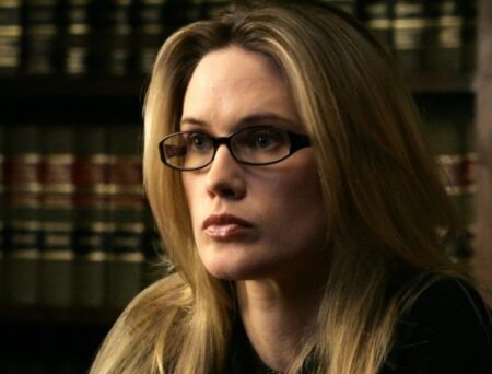 Stephanie March (Reprodução)