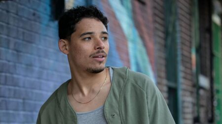 Anthony Ramos em Em um Bairro de Nova York (Reprodução)