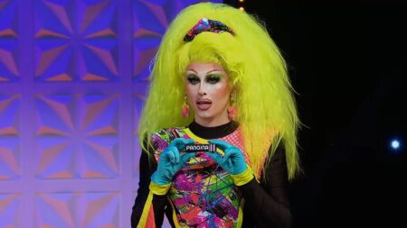Blu Hydrangea mandou Pangina Heals embora em RuPaul's Drag Race UK vs The World (Reprodução)