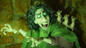 Cena de Encanto (Reprodução / Disney+)