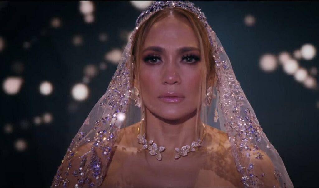 Jennifer Lopez surpreende e lançará nova canção em homenagem a Ben Affleck jennifer lopez case comig 12022022