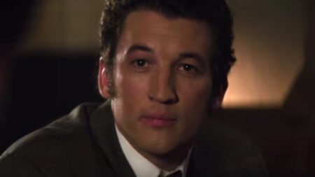 Miles Teller como Albert S. Ruddy em The Offer (Reprodução / Paramount)
