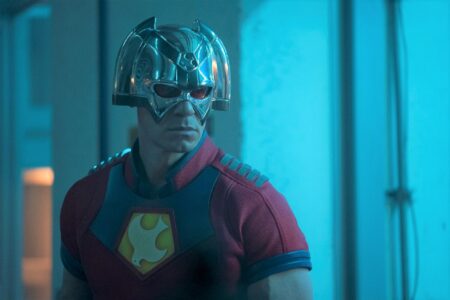 Pacificador faz referência à Liga da Justiça em novo episódio Pacificador (John Cena) em Pacificador