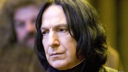 Alan Rickman como Snape em Harry Potter (Reprodução / Warner Bros.)
