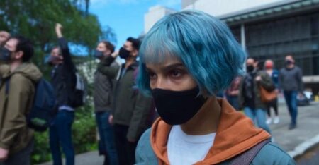 Zoë Kravitz em Kimi (Reprodução / HBO)