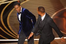 Will Smith agride Chris Rock no Oscar 2022