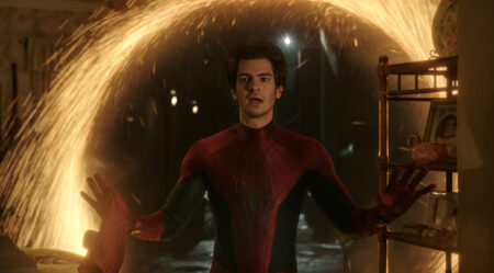 Andrew Garfield como Peter Parker em Homem-Aranha: Sem Volta Para Casa