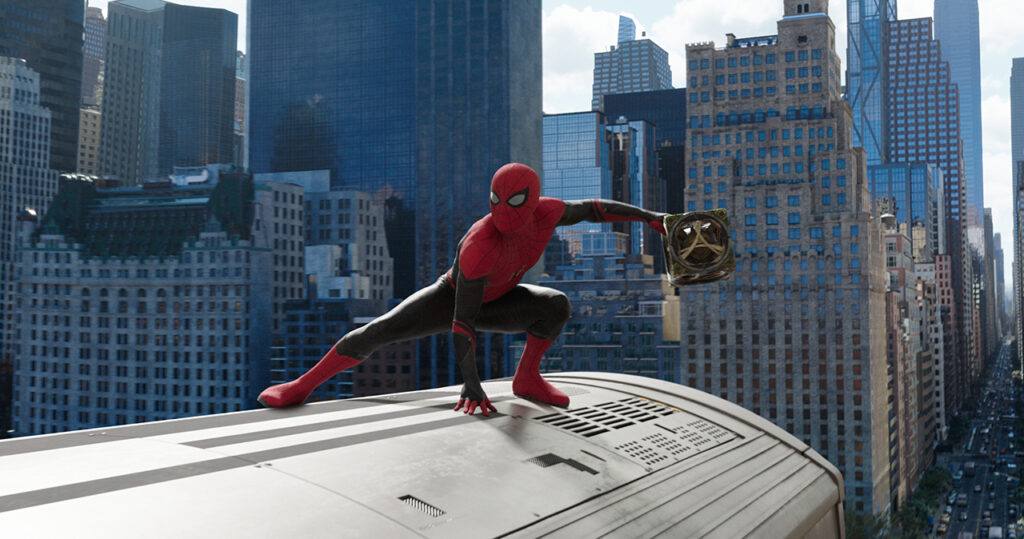 Tom Holland como Peter Parker em Homem-Aranha: Sem Volta Para Casa