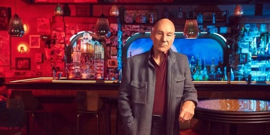 Patrick Stewart explica motivo de voltar a interpretar personagens antigos Patrick Stewart em Star Trek: Picard (Reprodução)