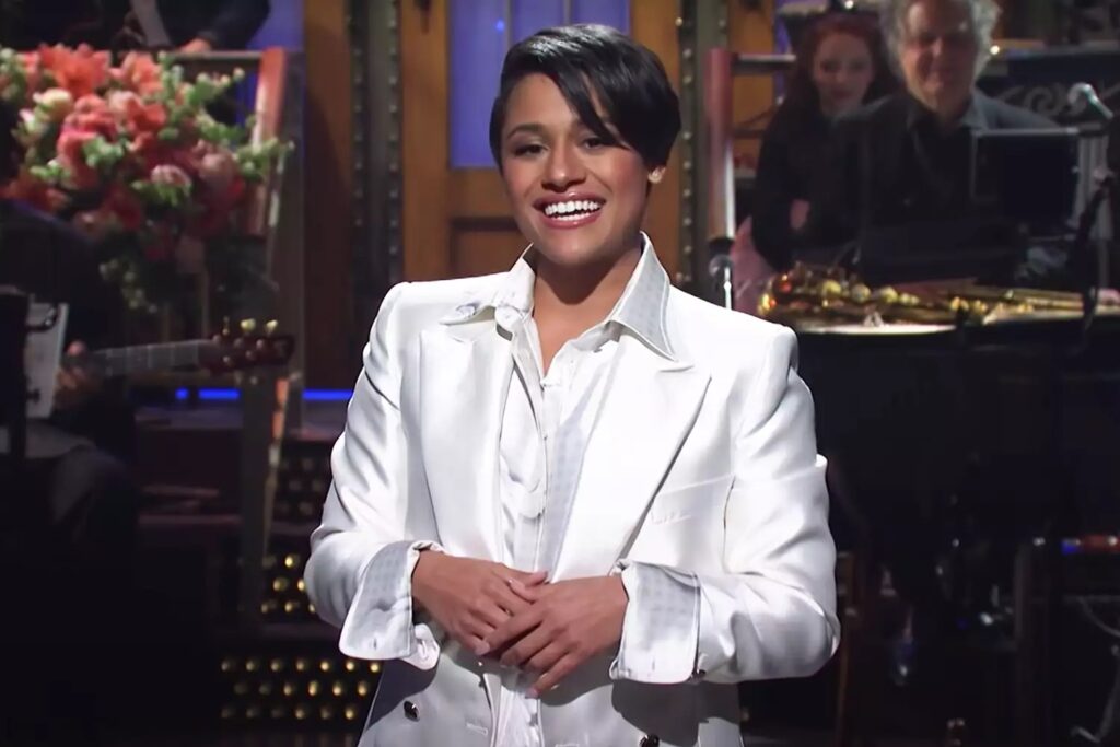 Ariana DeBose no Saturday Night Live