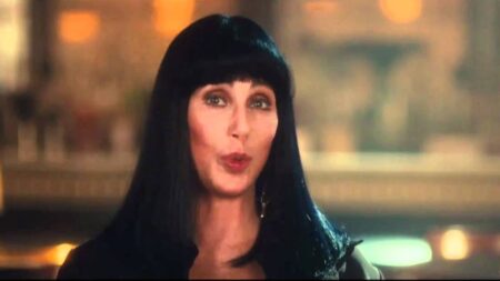 Cher em Burlesque (Reprodução)