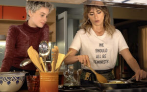 Ana (Milena Smit) e Janis (Penelope Cruz) em Mães Paralelas