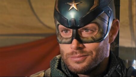Jensen Ackles como Soldier Boy em The Boys (Reprodução / Prime Video)
