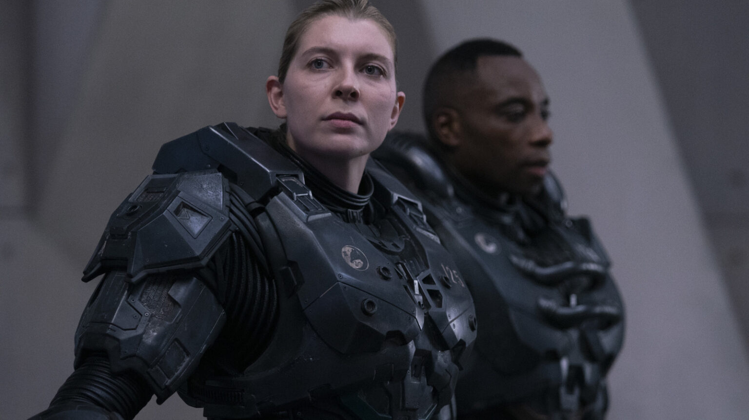 Halo: Atriz comenta grande mudança de Kai Kate Kennedy e Kai em Halo Divulgacao Paramount