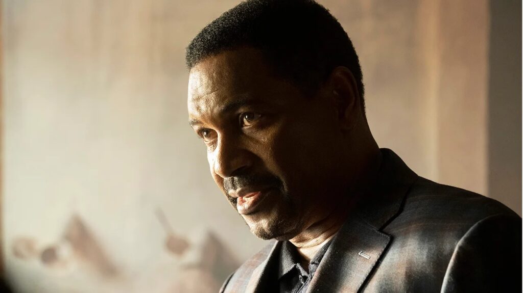 Law & Order: Astro de Organized Crime comenta intenção de mudar de Preston e Cassandra Preston Webb Mykelti Williamson em Law Order Organized Crime Divulgacao NBC