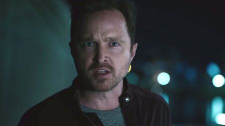 Aaron Paul é Caleb Nichols em Westworld (Reprodução)