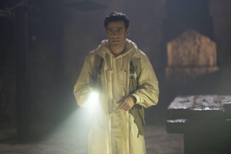 Cavaleiro da Lua faz história como a primeira série sem participações de outros herois da Marvel Oscar Isaac como Marc Spector/Steven Grant em Cavaleiro da Lua