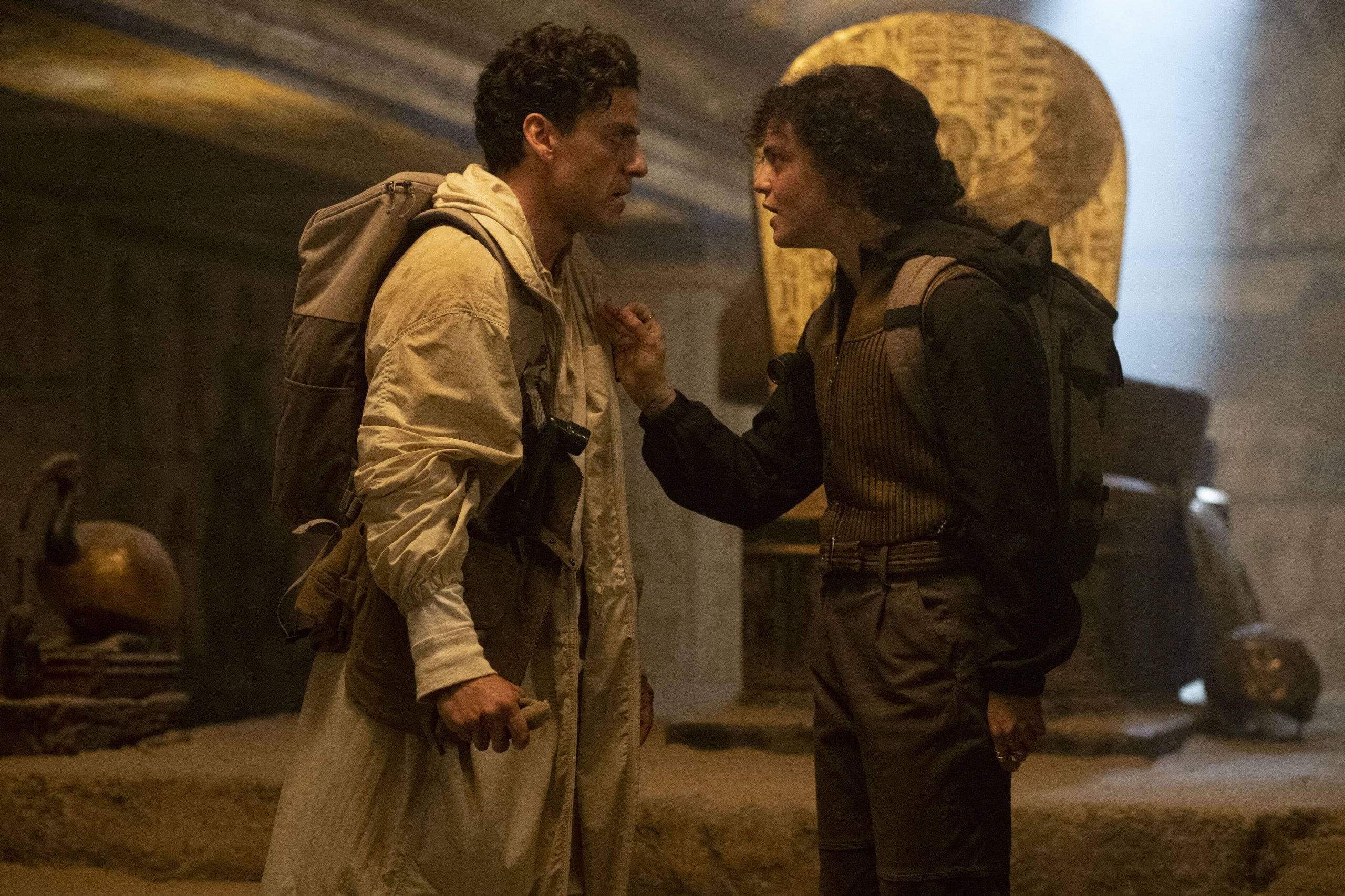 Ator de Cavaleiro da Lua conta que momento de episódio foi inspirado em meme 1 Oscar Isaac como Marc Spector/Steven Grant e May Calamawy como Layla El-Faouly em Cavaleiro da Lua
