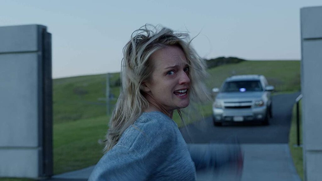 O Homem Invisível | Filme optou por desconhecido, mas tinha vários famosos na mira Elizabeth Moss em O Homem Invisível (Reprodução)