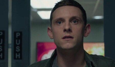 Jamie Bell revela ideia estranha para tornar seu serial killer em Iluminadas mais assustador jamie bell 12042022