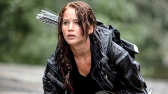 Jennifer Lawrence como Katniss em Jogos Vorazes (Reprodução / Lionsgate)
