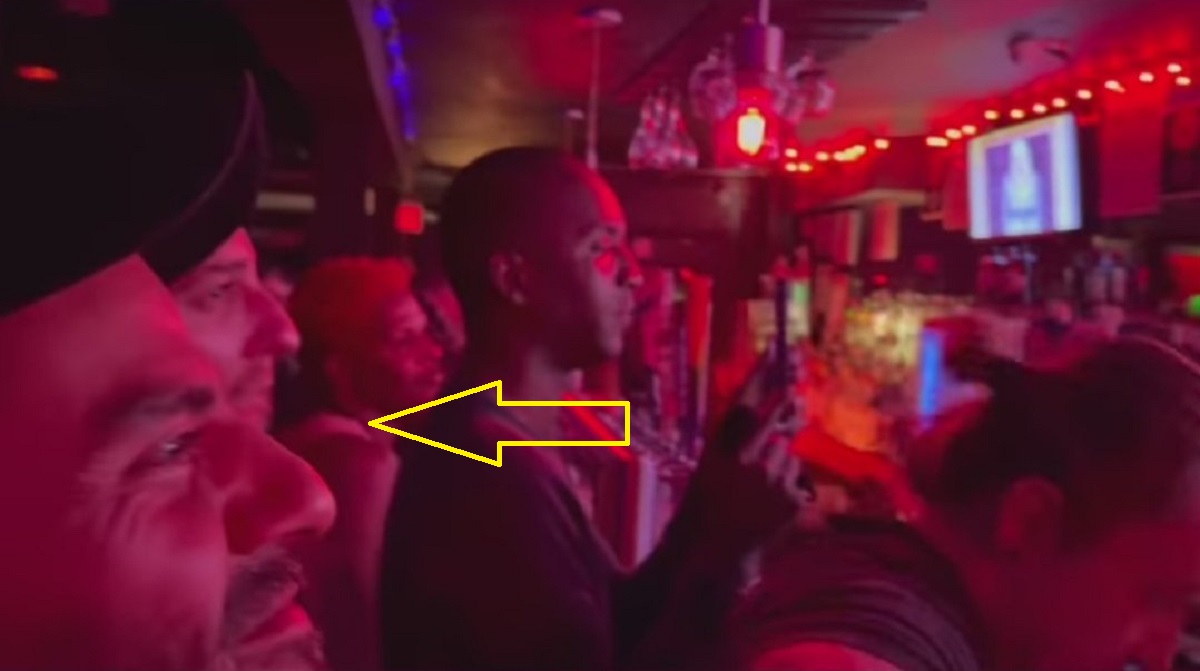 Oscar Isaac é visto assistindo final de Drag Race em bar (Reprodução)