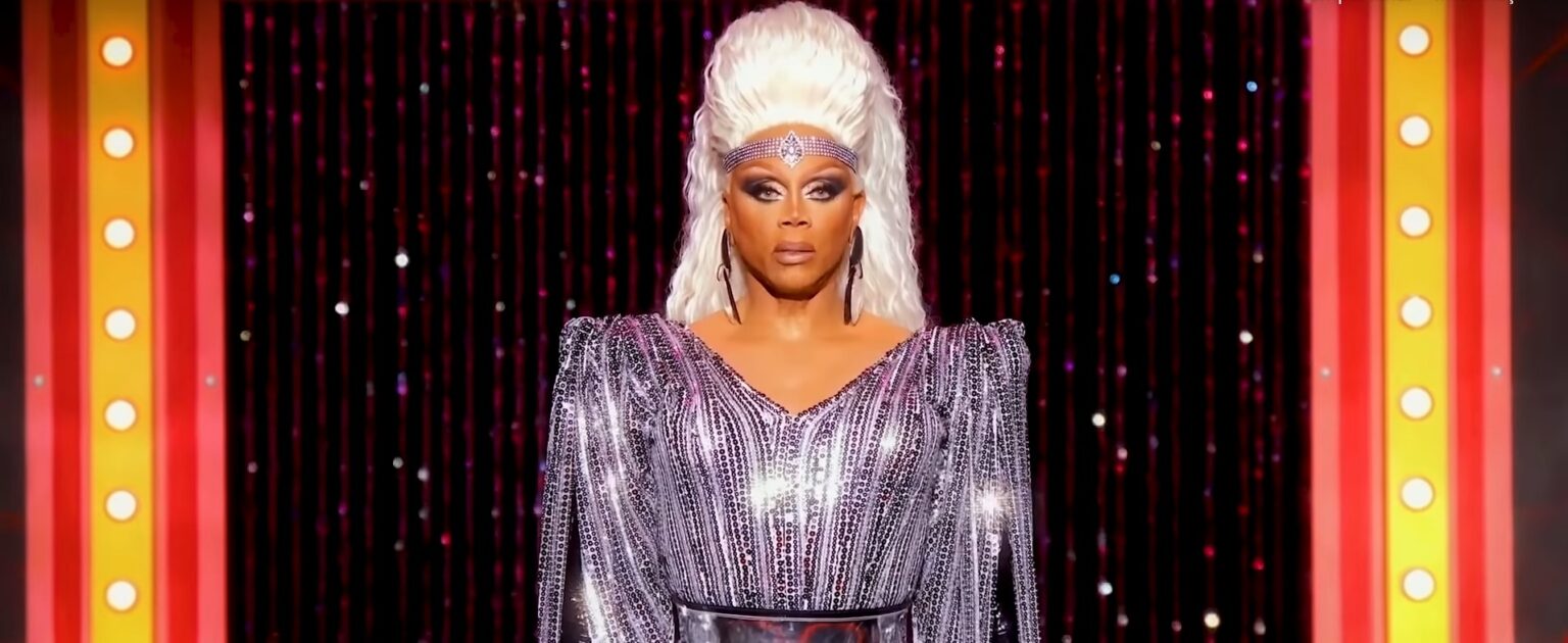 Confira as reações das finalistas de Drag Race ao anúncio da vencedora RuPaul (Reprodução)