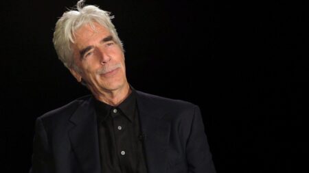 Diretor que detonou Ataque dos Cães volta atrás e pede desculpas: “Me sinto péssimo” Sam Elliott