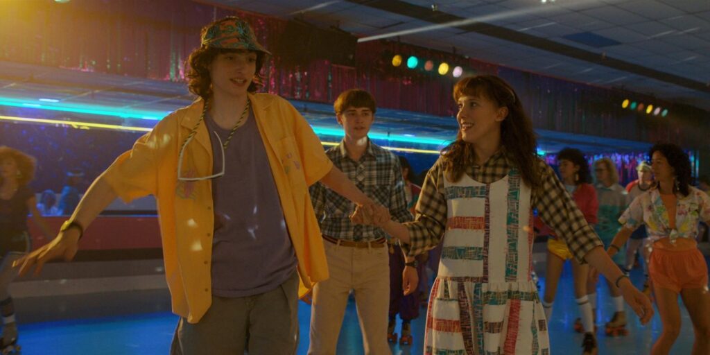 Stranger Things 4 será duro com relação entre Mike e Onze, diz ator Cena de Stranger Things 4 (Reprodução / Netflix)