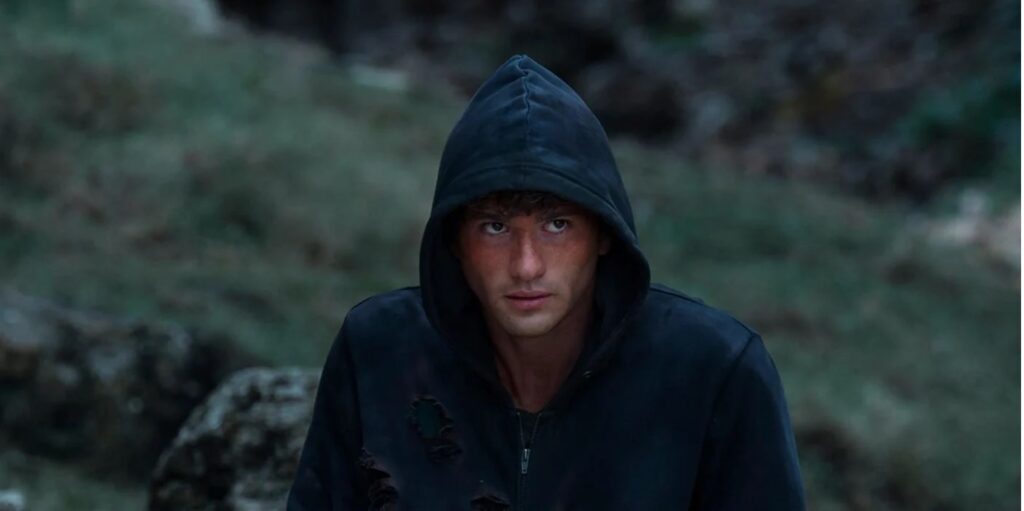 Alex Fitzalan e Seth Novak em The Wilds Reproducao Prime Video
